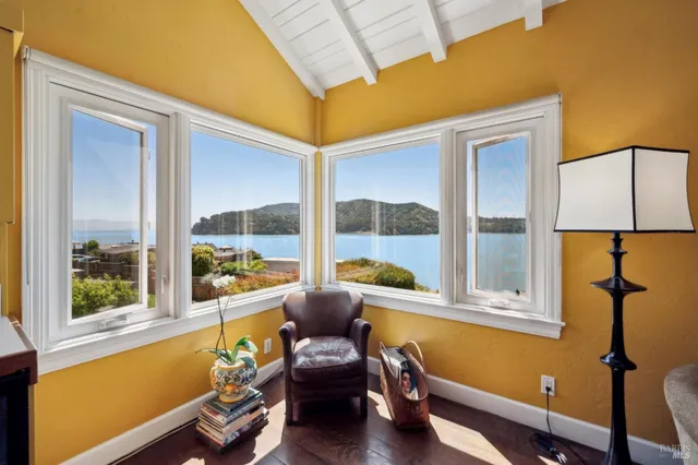$3,898,000 | 2350 Paradise Drive, Tiburon, CA 94920