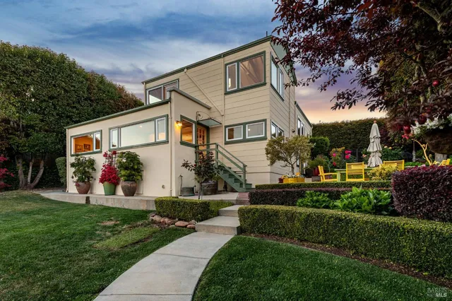 $3,898,000 | 2350 Paradise Drive, Tiburon, CA 94920