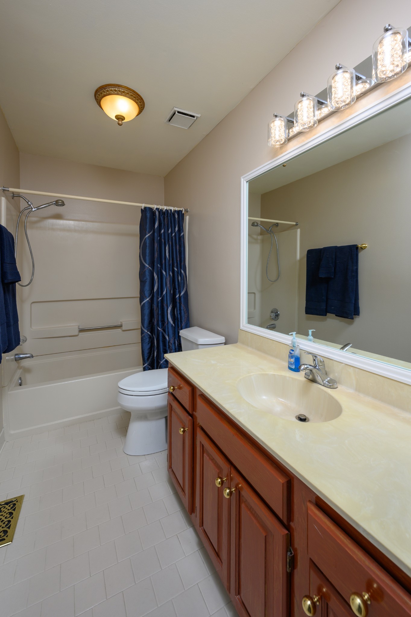 107 Pepper Ridge Circle Antioch, TN 37013 - Photo 25 of 32 Gallery Image 25