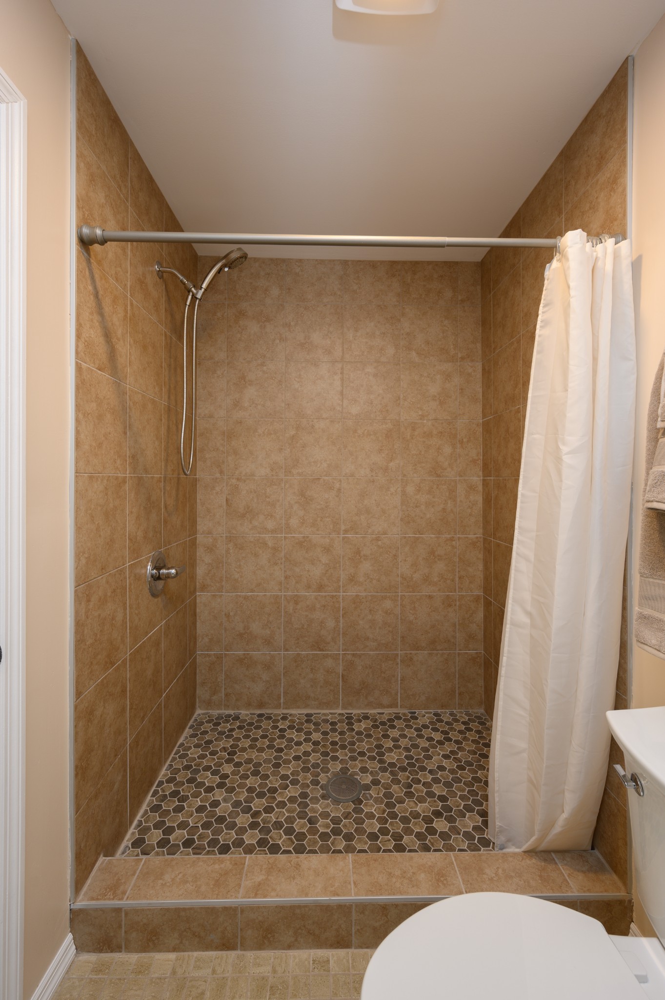 107 Pepper Ridge Circle Antioch, TN 37013 - Photo 29 of 32 Gallery Image 29