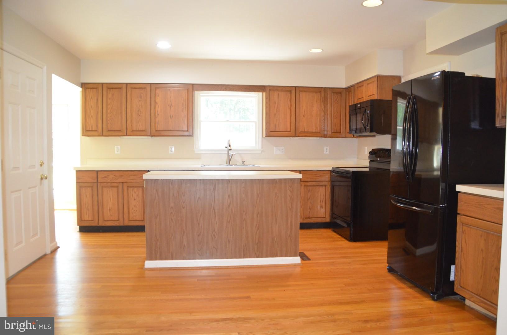 5305 Ferry Neck Road Royal Oak, MD 21662 - Photo 11 of 70 Kitchen