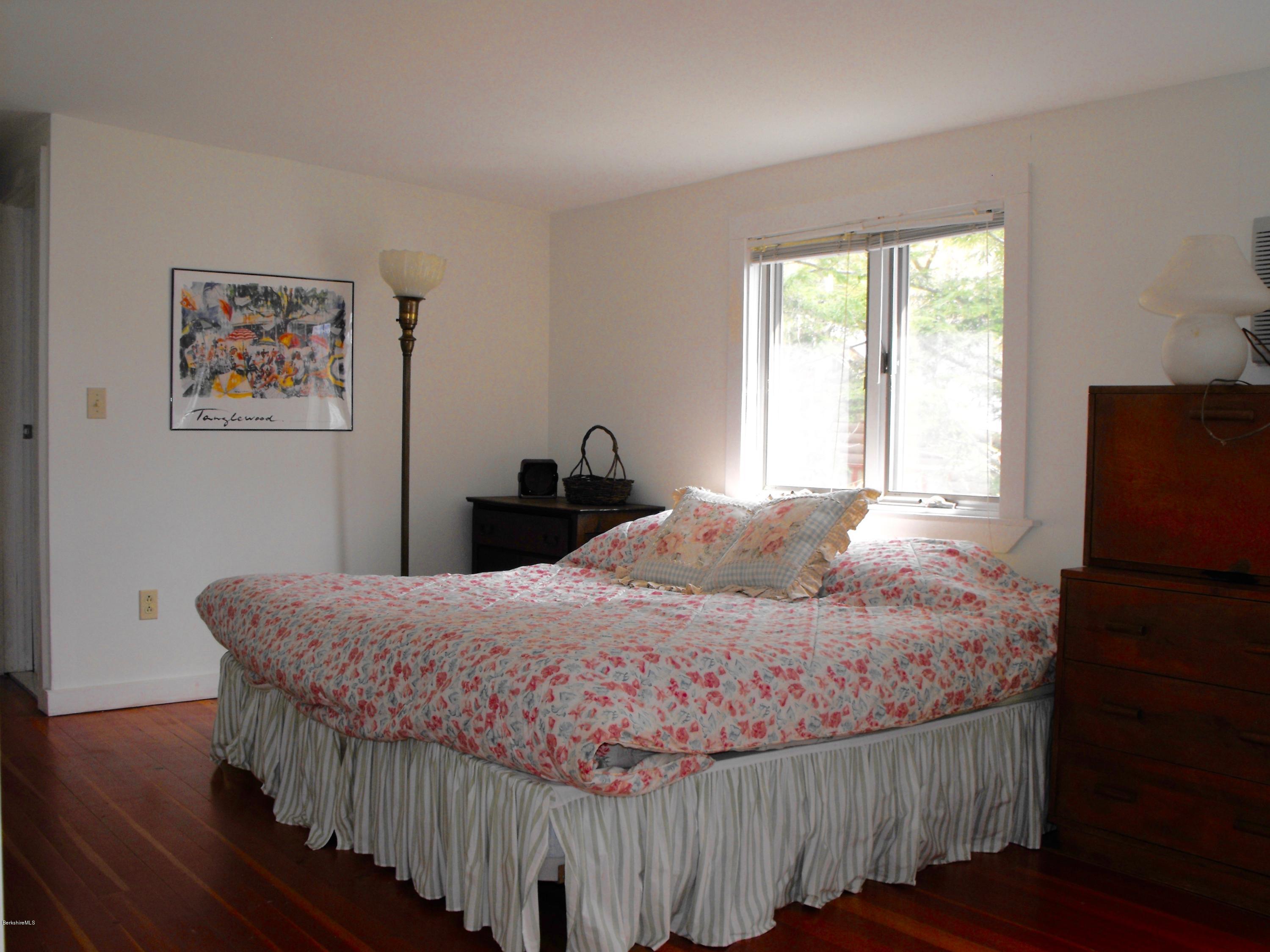 20 Mahkeenac Shores Road Stockbridge, MA 01262 - Photo 10 of 17 Upstairs Bedroom