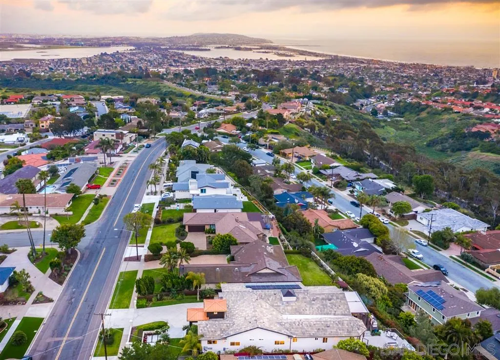 5630 Soledad Road La Jolla, CA 92037 - Photo 24 of 25 an aerial view of residential houses with outdoor space