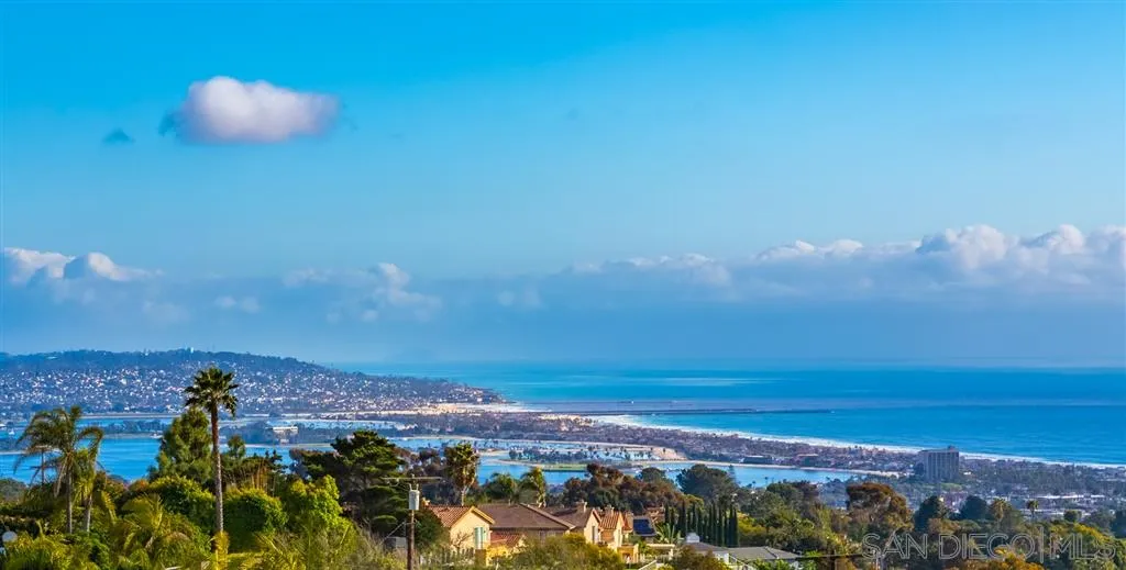 5630 Soledad Road La Jolla, CA 92037 - Photo 25 of 25 a view of city and ocean