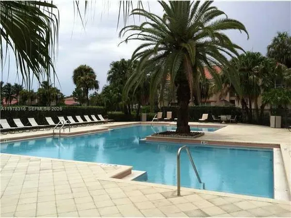 $1,750 | Holiday Springs, Margate, FL 33063