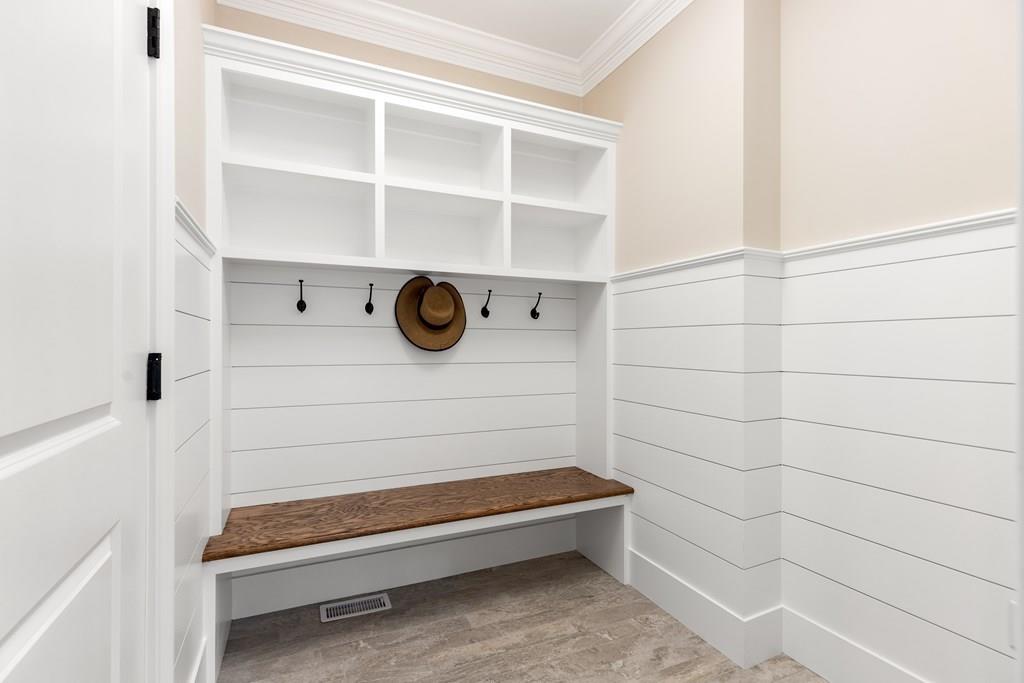 52 Blossomcrest Road Lexington, MA 02421 - Photo 17 of 32 Gallery Image 17