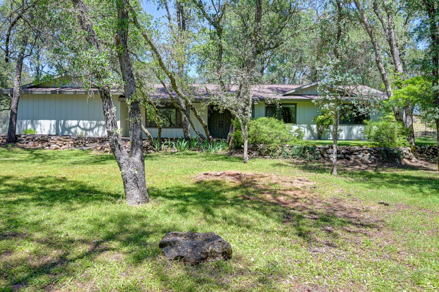 5339 Quail Valley Road Placerville, CA 95667 - Photo 2 of 37