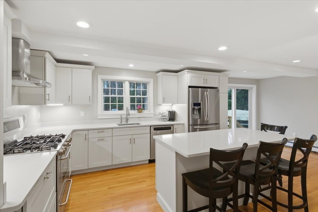 27 Ann Vinal Road Scituate, MA 02066 - Photo 13 of 42 Gallery Image 13