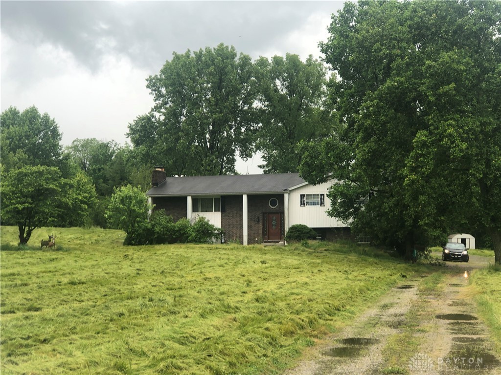 6949 Hamilton-Middletown Road Franklin, OH 45005 - Photo 3 of 19