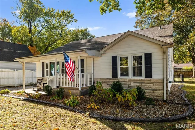 $229,000 | 505 South Tyler Street, Millstadt, IL 62260