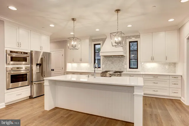 $2,625,650 | 1601 Wrightson Drive, McLean, VA 22101