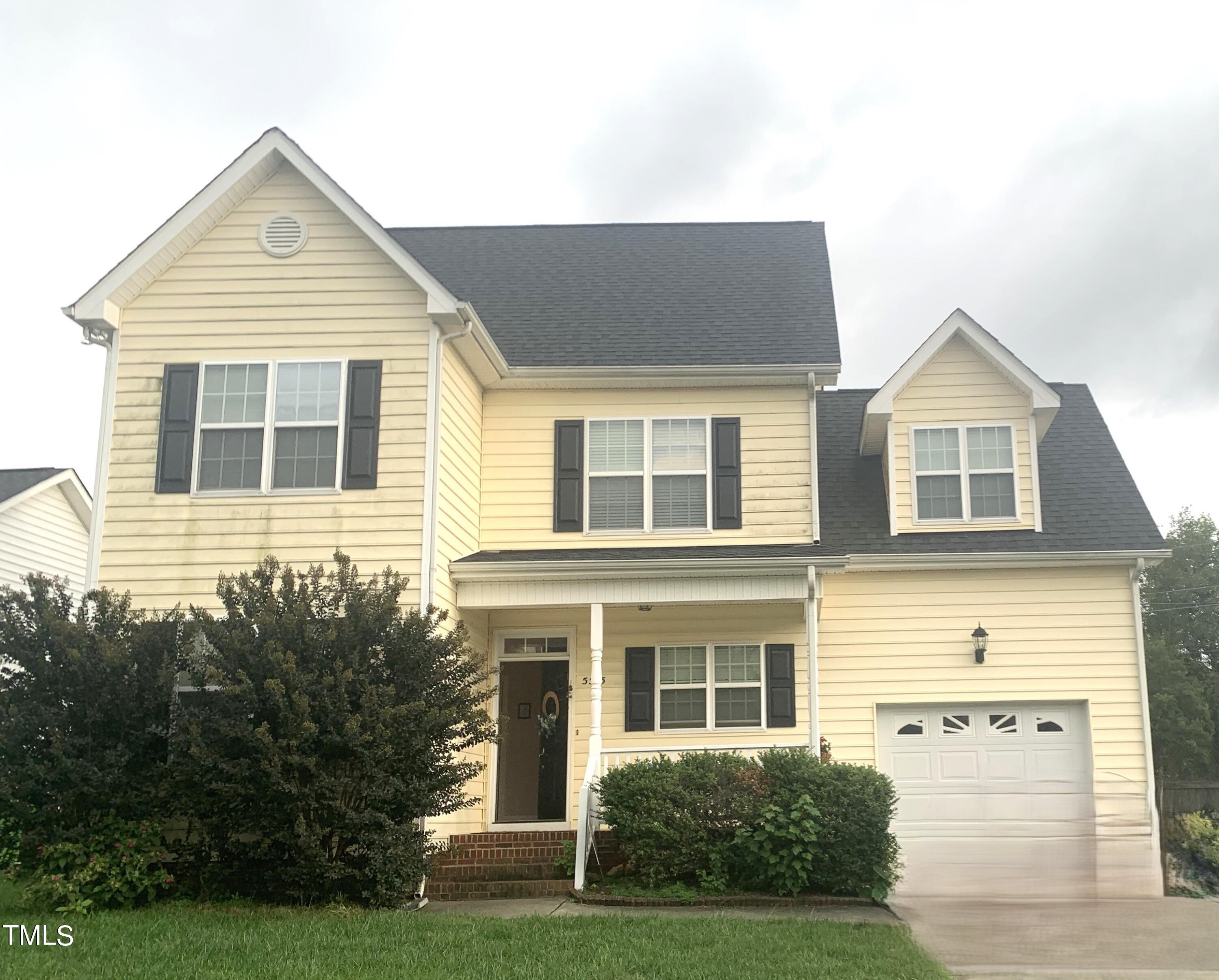 5515 Gateway Place Raleigh, NC 27617 - Photo 2 of 7 Main
