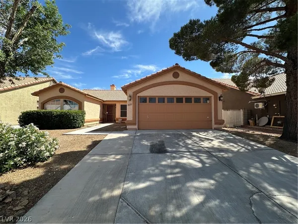 $1,950 | 4605 Casa Bonita Drive, North Las Vegas, NV 89032