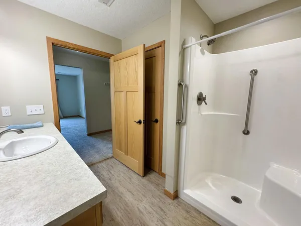 $359,900 | 1821 South Cascade Street, Fergus Falls, MN 56537