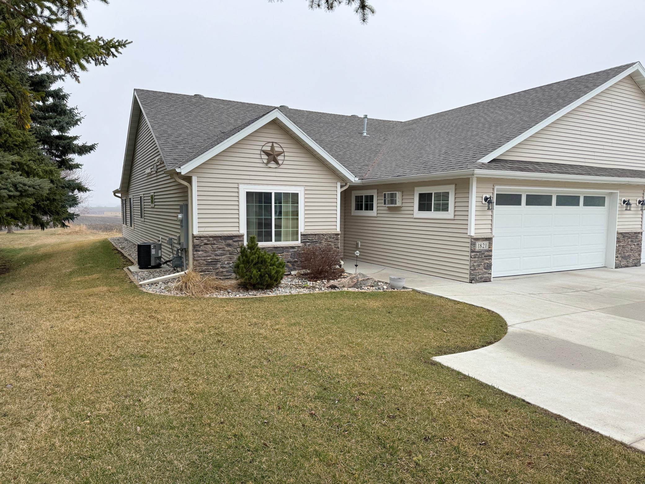 1821 South Cascade Street Fergus Falls, MN 56537 - Photo 32 of 38