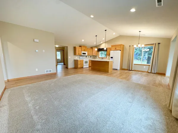 $359,900 | 1821 South Cascade Street, Fergus Falls, MN 56537