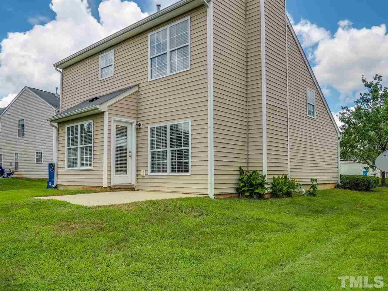 2505 Boulder Ridge Drive Raleigh, NC 27610 - Photo 4 of 25 Gallery Image 4