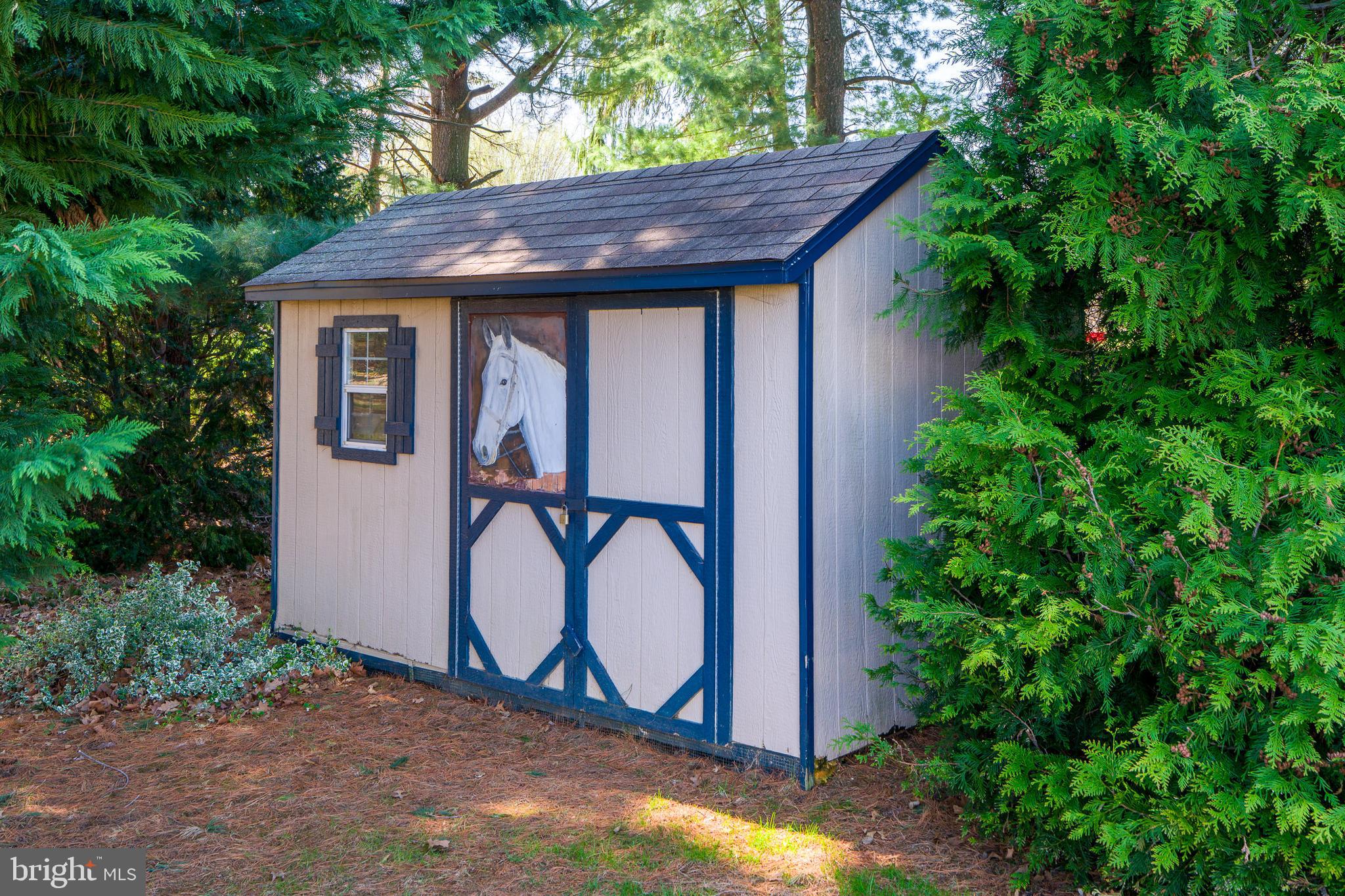 318 Portland Place Lititz, PA 17543 - Photo 12 of 39 a front view of a house with garden