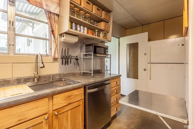 $419,500 | 1901 East Maxwell Lane, Bloomington, IN 47401