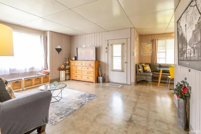 $419,500 | 1901 East Maxwell Lane, Bloomington, IN 47401