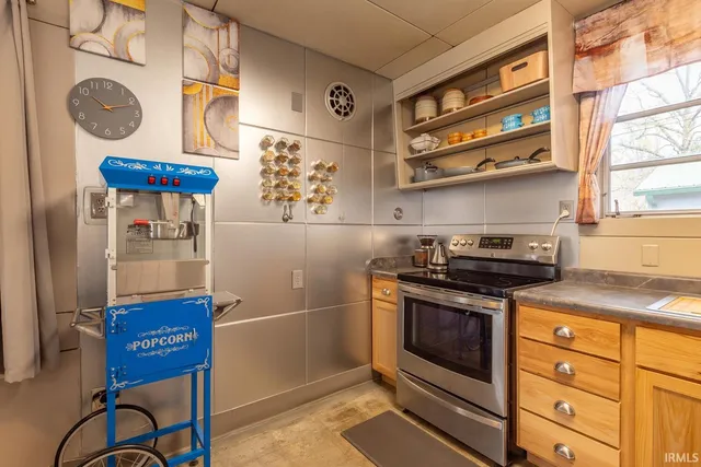 $419,500 | 1901 East Maxwell Lane, Bloomington, IN 47401