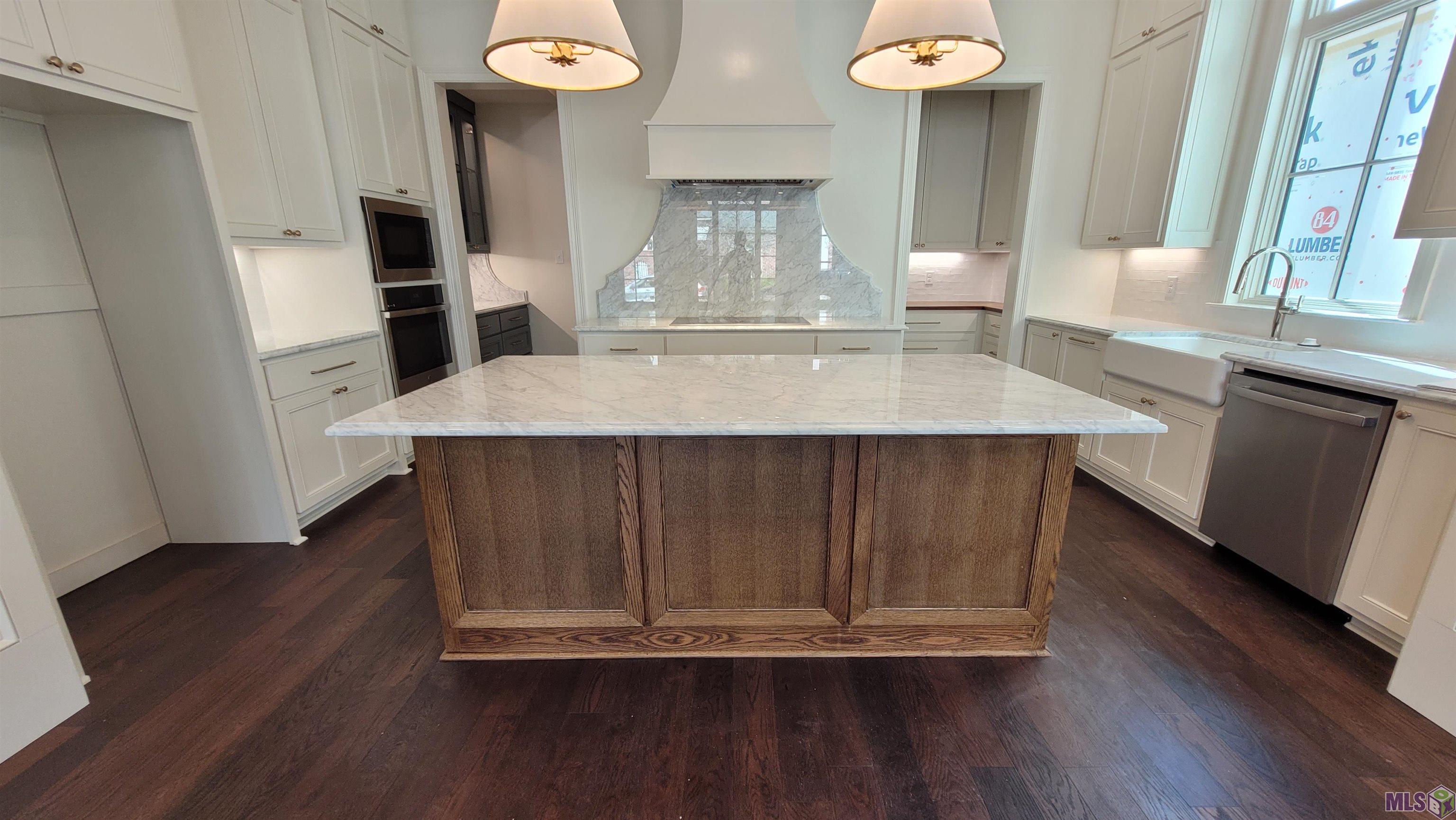 11432 Cotton Lane Baton Rouge, LA 70810 - Photo 4 of 16