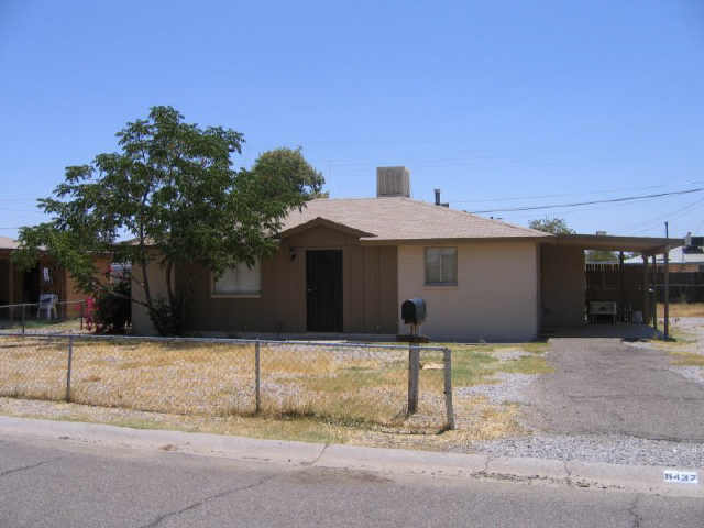 6437 West Piccadilly Road Phoenix, AZ 85033 - Photo 1 of 5 Primary Photo