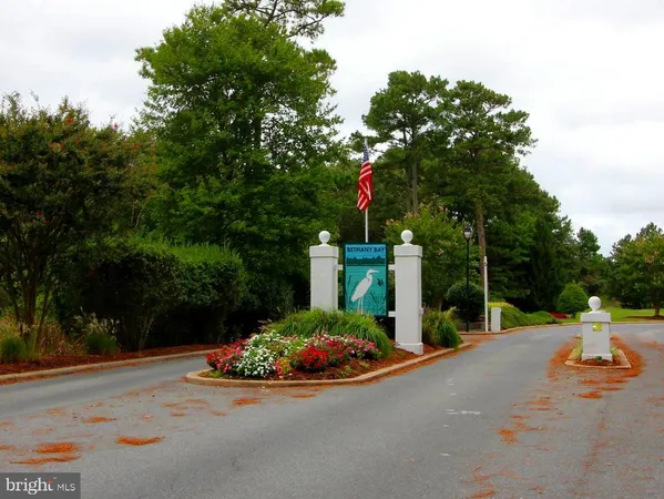 $434,000 | 30384 Crowley Drive, Unit 605, Ocean View, DE 19970