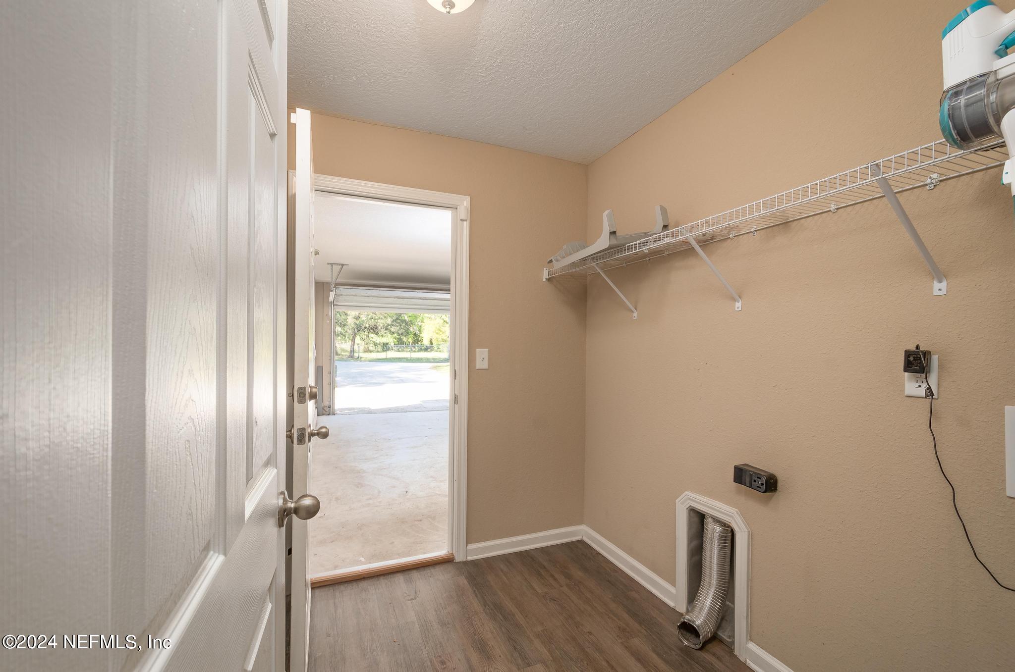 9890 Fraser Road Jacksonville, FL 32246 - Photo 20 of 23 a bathroom with a shower