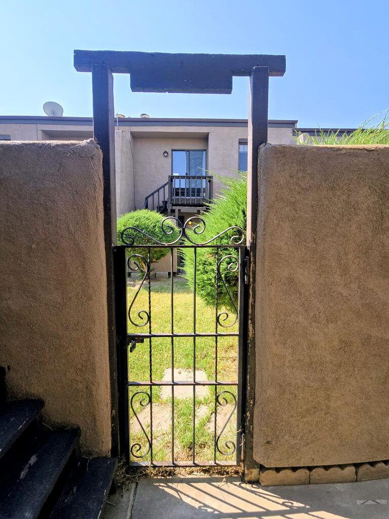 1921 Mohawk Road Pueblo, CO 81001 - Photo 2 of 38 Gallery Image 2