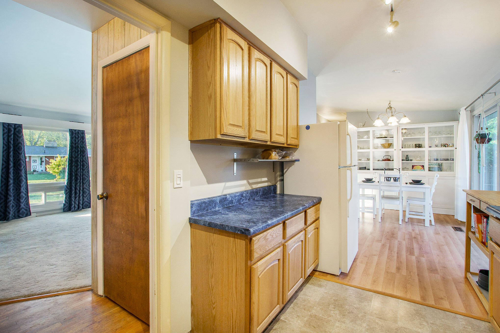 3077 Coolidge Road Muskegon, MI 49441 - Photo 4 of 27 DSC09231