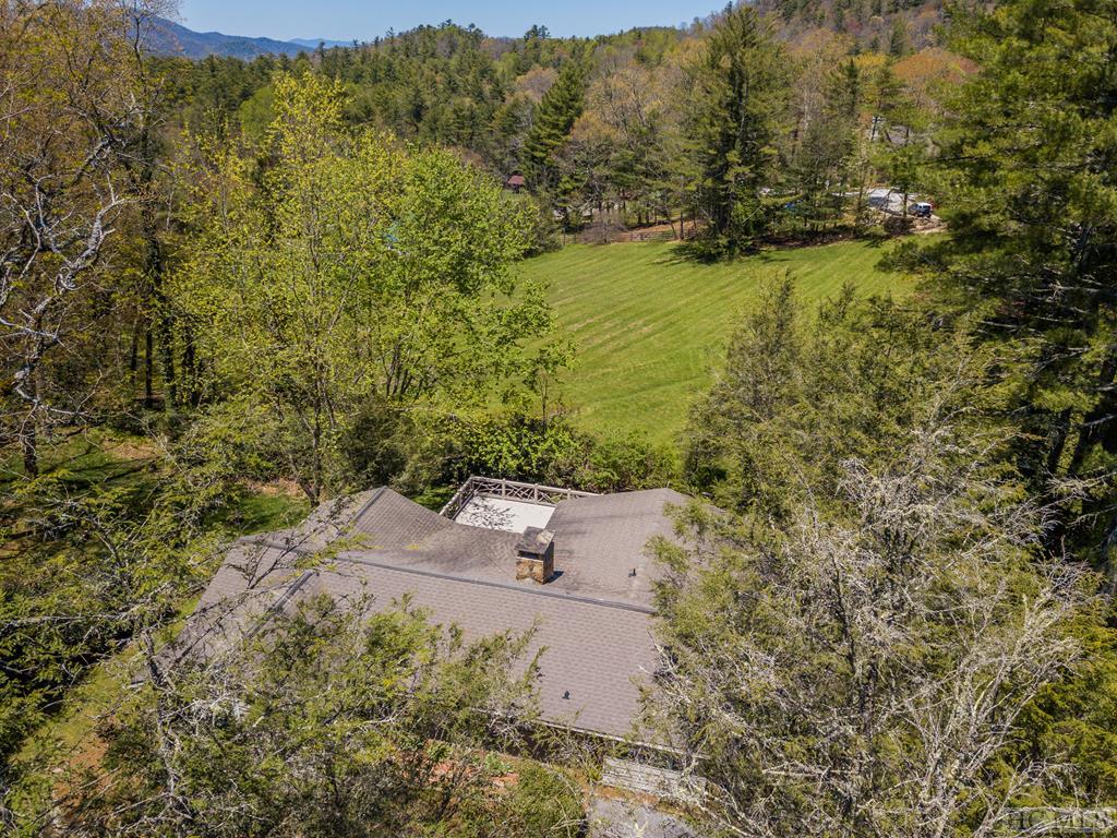 112 Laurel Heights Road Highlands, NC 28741 - Photo 30 of 35 Gallery Image 30