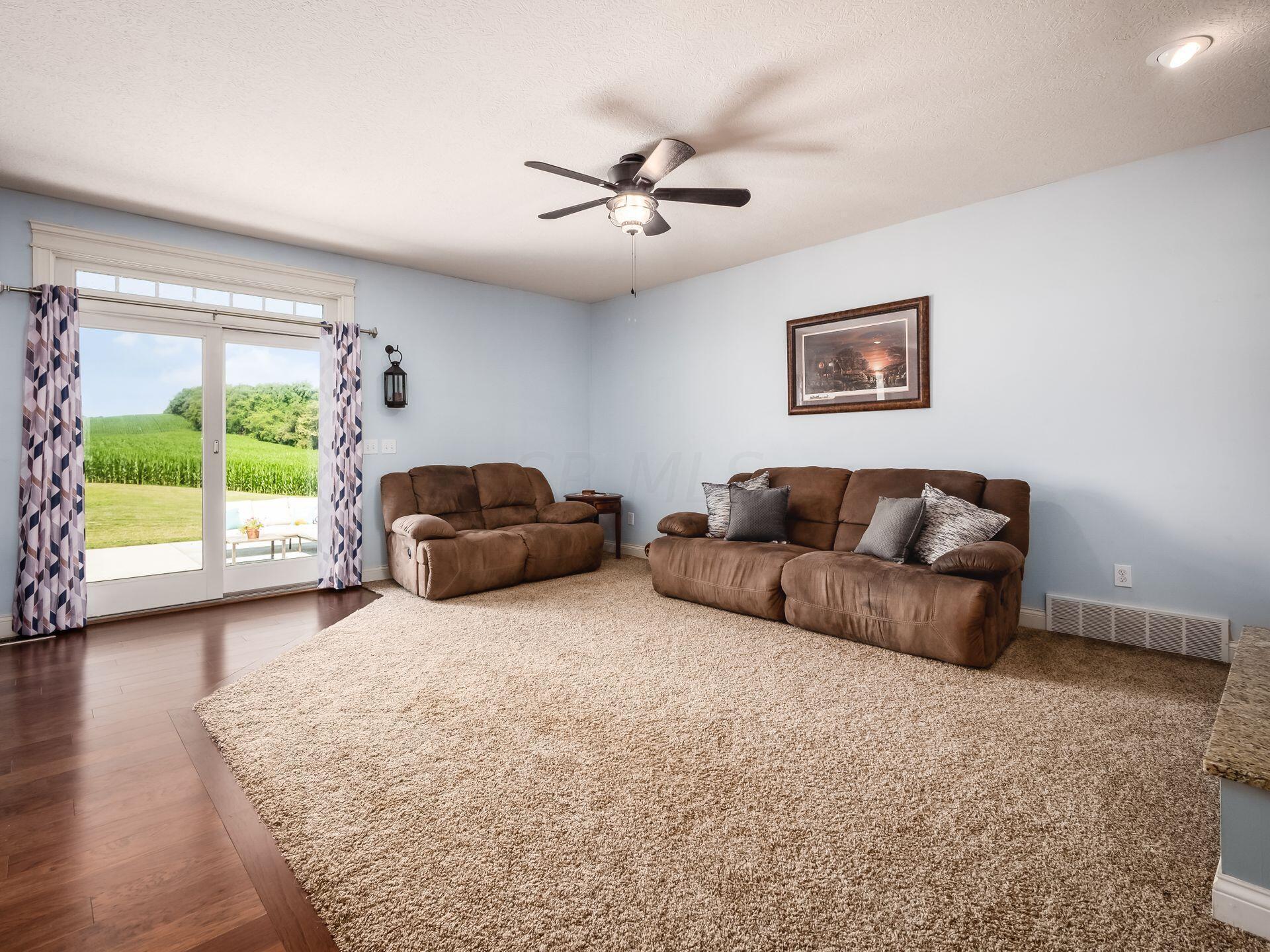 10043 Clearport Road Southwest Amanda, OH 43102 - Photo 10 of 66 21