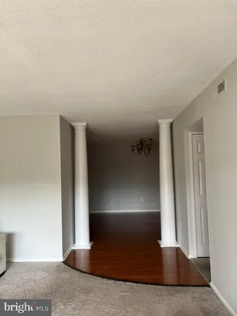 $2,750 | 1300 Army Navy Drive, Unit 223, Arlington, VA 22202