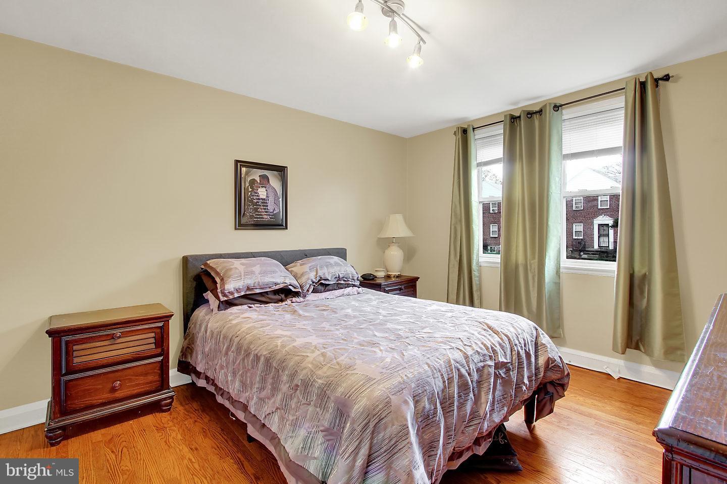 833 Braeside Road Baltimore, MD 21229 - Photo 9 of 19 Bedroom (Master)