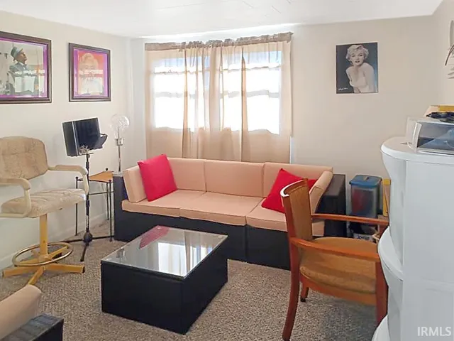 $137,500 | 485 Boone Street, New Haven, IL 62867