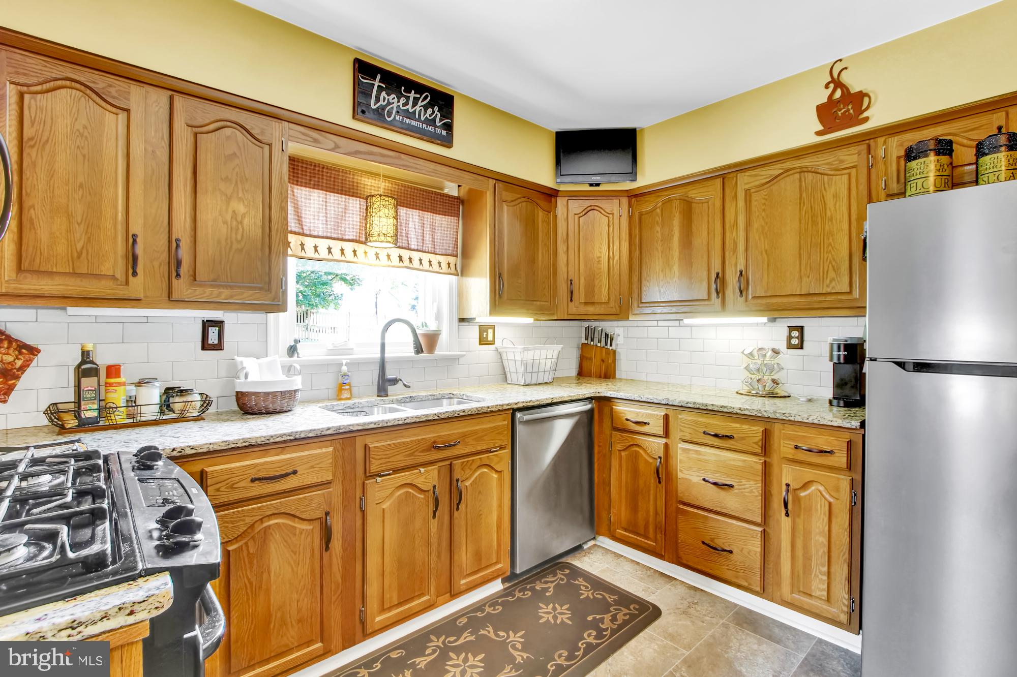 2335 Derry Road York, PA 17408 - Photo 10 of 30