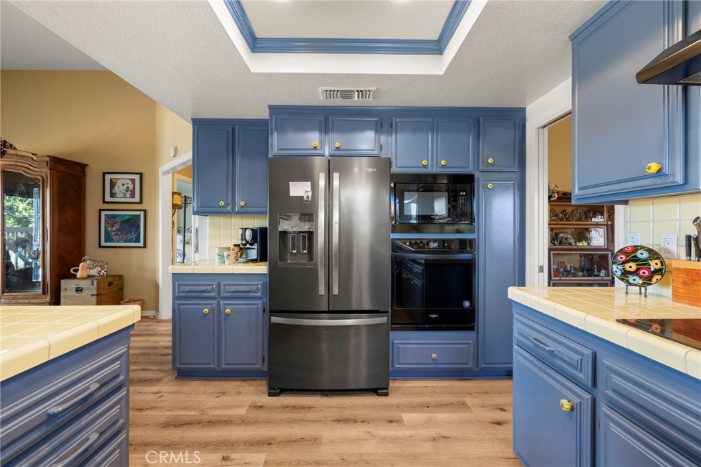 1061 Ridge Heights Drive Fallbrook, CA 92028 - Photo 18 of 64