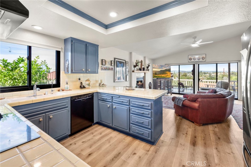 1061 Ridge Heights Drive Fallbrook, CA 92028 - Photo 21 of 64