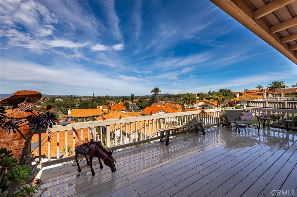 1061 Ridge Heights Drive Fallbrook, CA 92028 - Photo 37 of 64