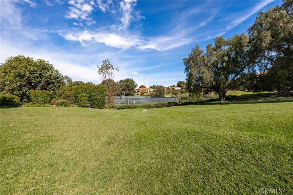 1061 Ridge Heights Drive Fallbrook, CA 92028 - Photo 39 of 64