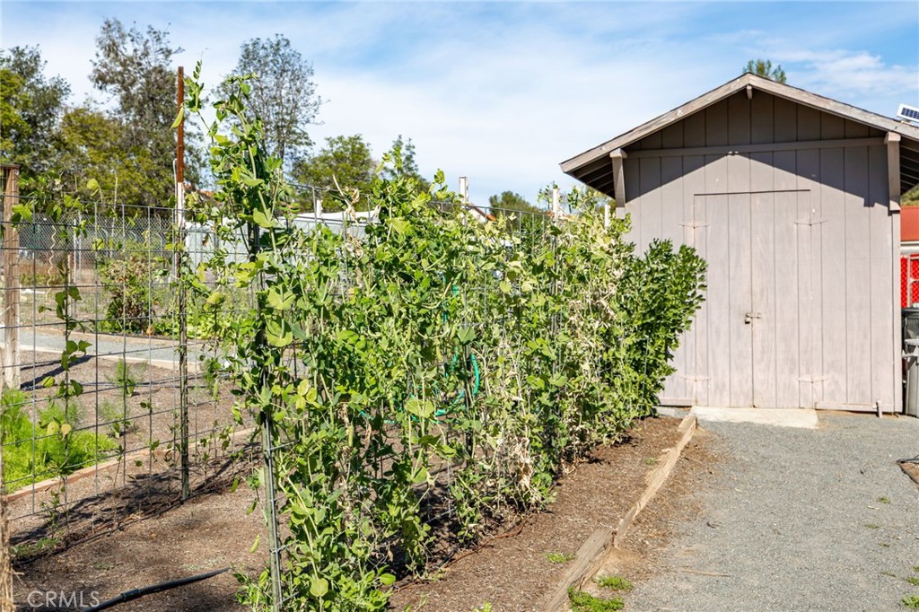 1061 Ridge Heights Drive Fallbrook, CA 92028 - Photo 44 of 64