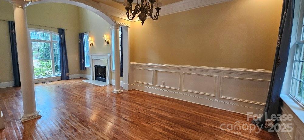 6926 Linkside Court Charlotte, NC 28277 - Photo 5 of 24 a view of an empty room with a window