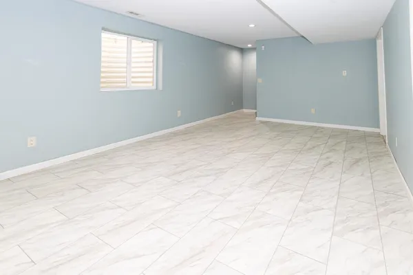 $304,900 | 1191 Heron Drive, Normal, IL 61761