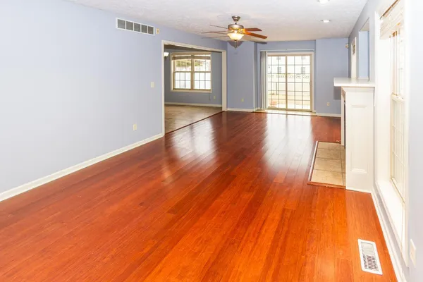 $304,900 | 1191 Heron Drive, Normal, IL 61761