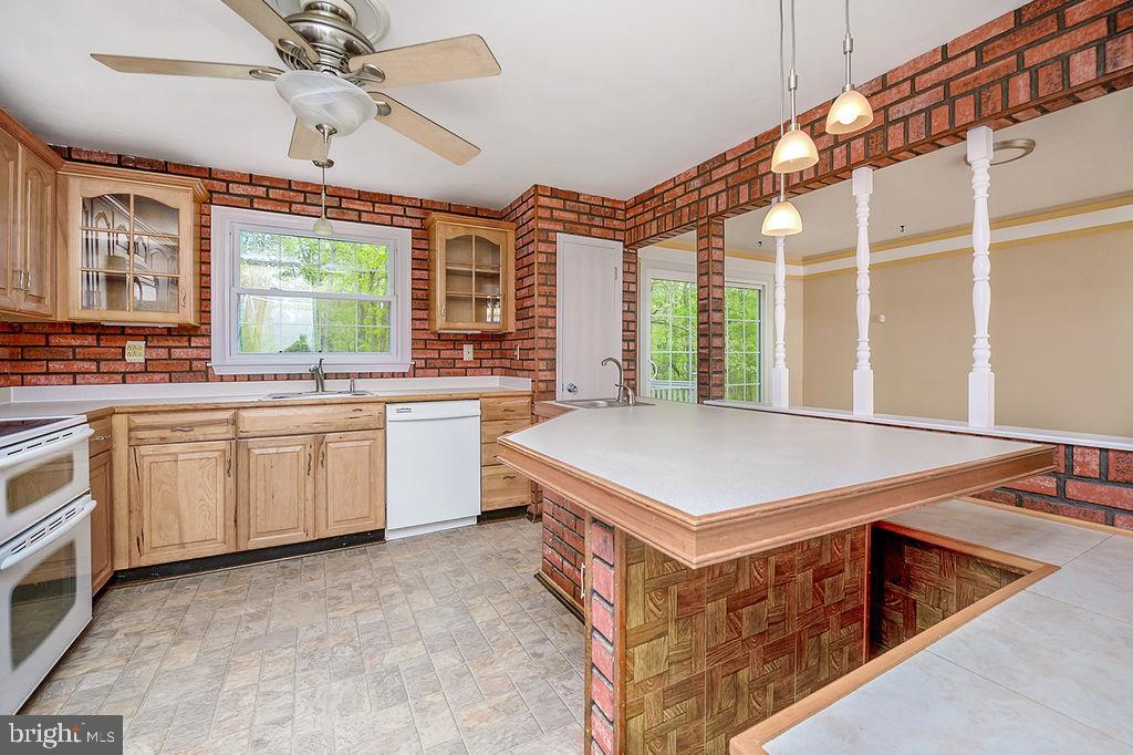 1518 Kearsley Road Sicklerville, NJ 08081 - Photo 6 of 27