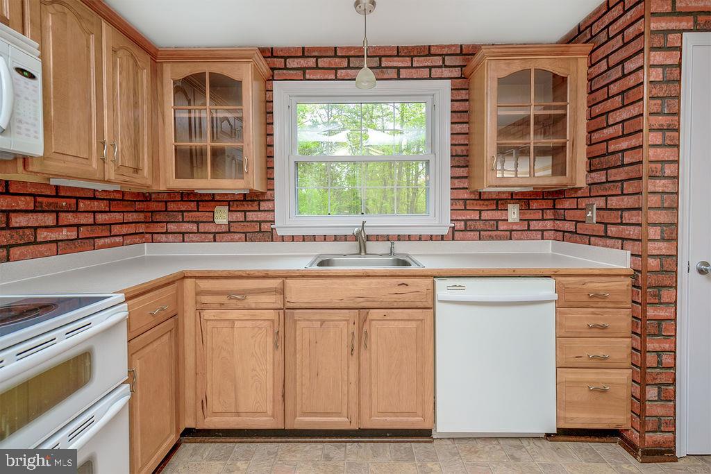 1518 Kearsley Road Sicklerville, NJ 08081 - Photo 8 of 27