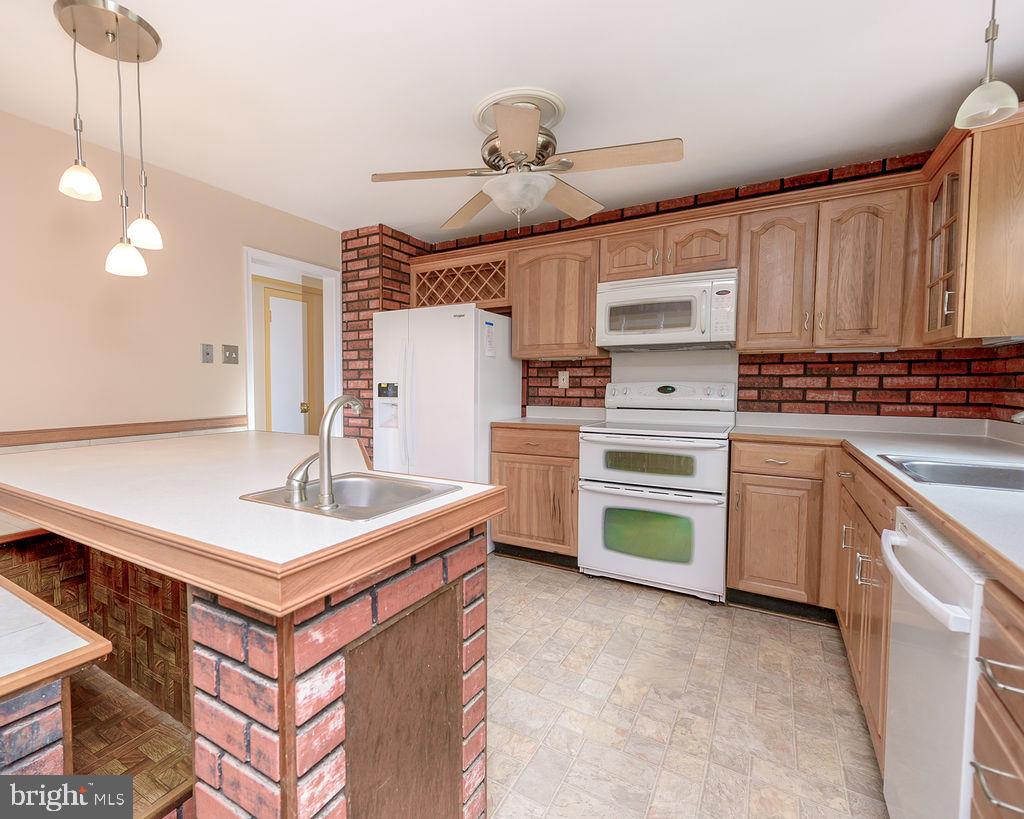 1518 Kearsley Road Sicklerville, NJ 08081 - Photo 10 of 27