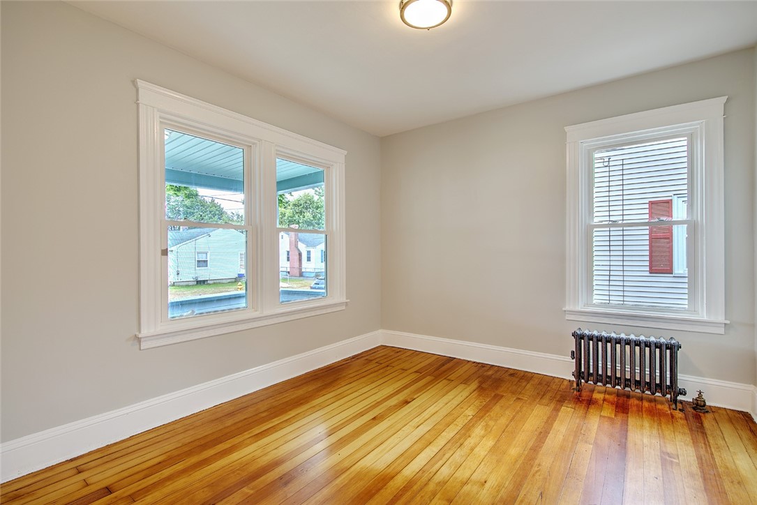 126 Windsor Road Pawtucket, RI 02861 - Photo 18 of 21