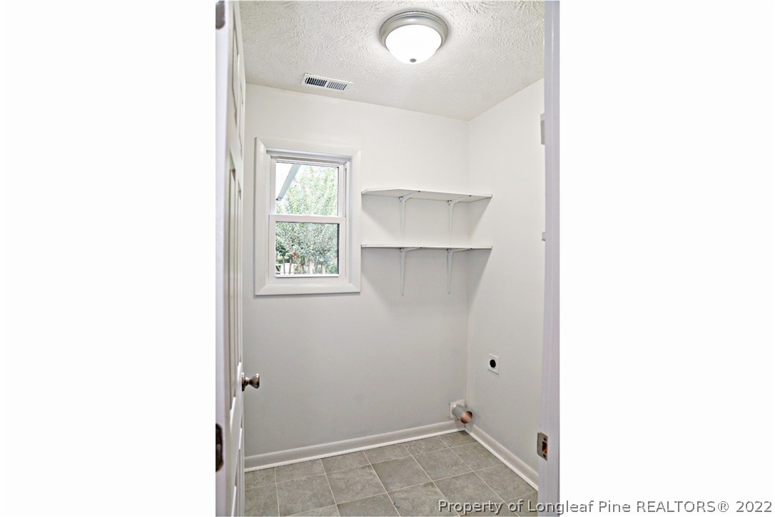 5919 Spinner Road Hope Mills, NC 28348 - Photo 28 of 34 Gallery Image 28